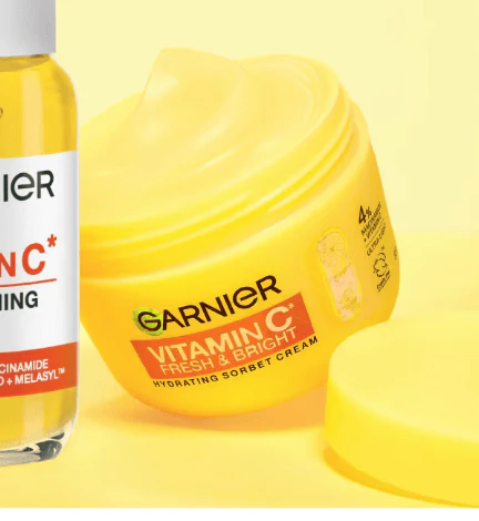 Garnier Brightening Serum 4% Vitaminc C Niacinamide & Salicylic Acid Anti Dark Spots 30ml offer Garnier Brightening Serum 4% Vitaminc C Niacinamide & Salicylic Acid Anti Dark Spots 30ml - Image 3